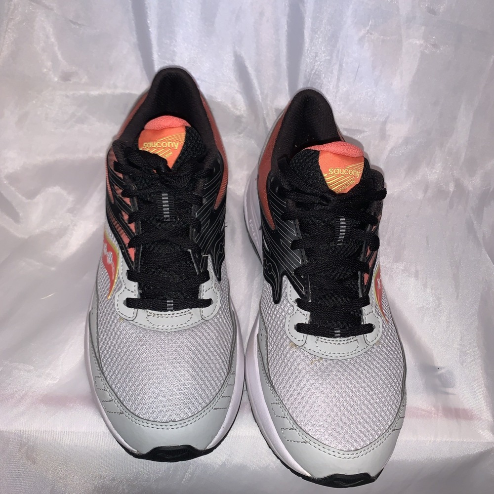 Saucony Womens Cohesion 15 S10701-16 Gray‎ Running Shoes Sneakers Size 9.5